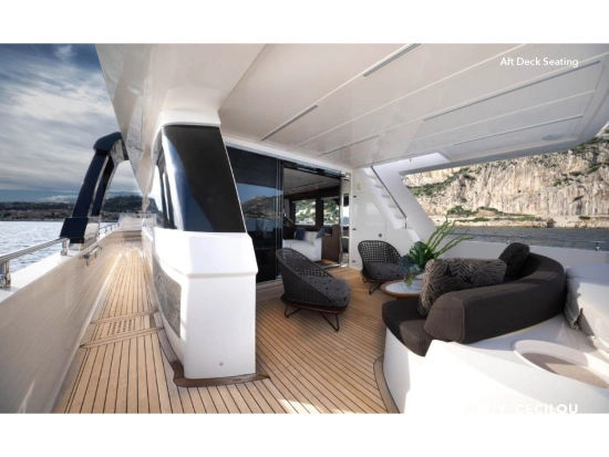 Cayman Yachts F920 usado à venda