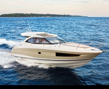 Jeanneau Leader 36 usata in vendita