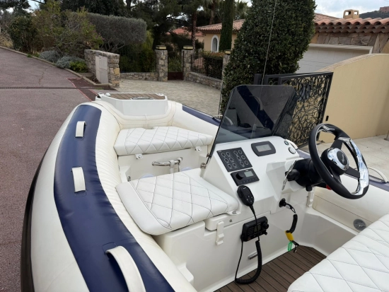 AGILIS 355C usata in vendita