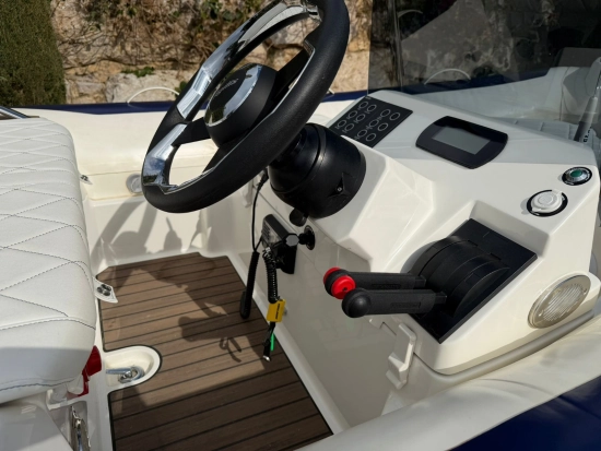AGILIS 355C usata in vendita