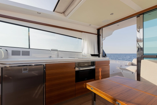 DELTA POWERBOATS 48 coupe nuevo en venta