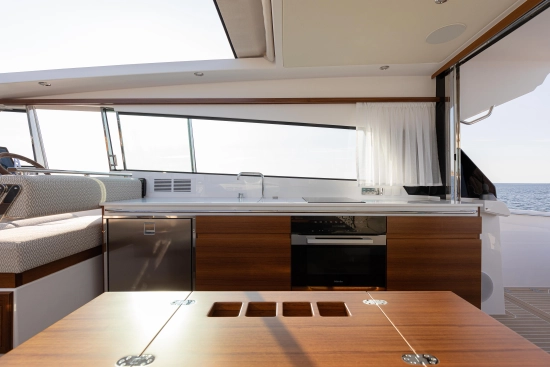 DELTA POWERBOATS 48 coupe nuevo en venta