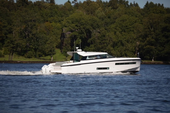 DELTA POWERBOATS 48 coupe nuevo en venta