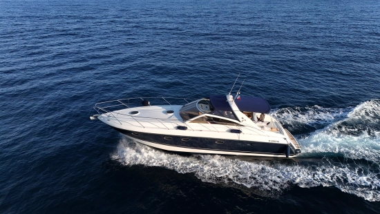 Princess V42 usado à venda
