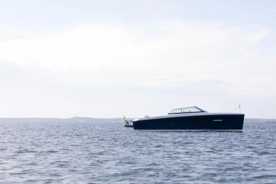 DELTA POWERBOATS 33 OPEN nuova in vendita