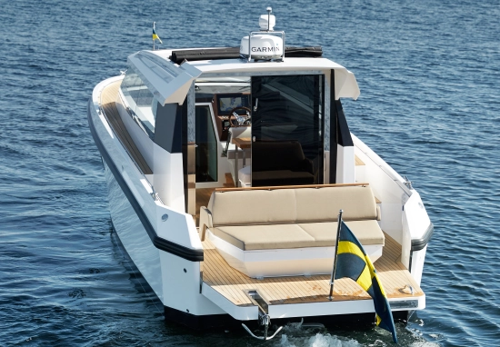 DELTA POWERBOATS 33 COUPE nuova in vendita