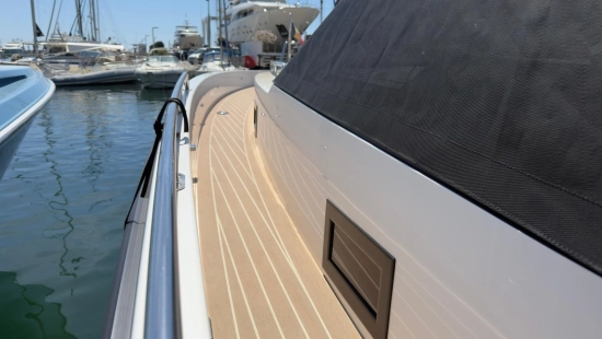 DELTA POWERBOATS 48 COUPE usata in vendita