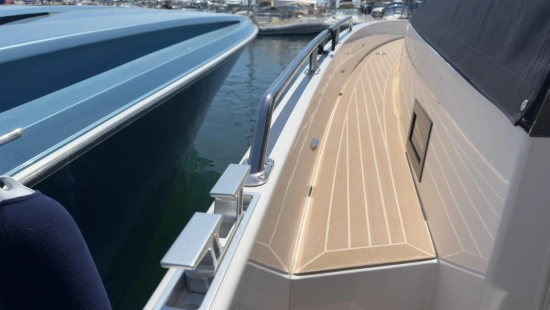 DELTA POWERBOATS 48 COUPE usata in vendita