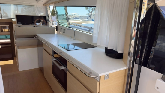 DELTA POWERBOATS 48 COUPE usata in vendita