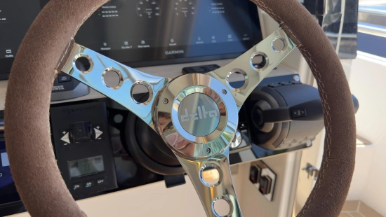 DELTA POWERBOATS 48 COUPE usata in vendita