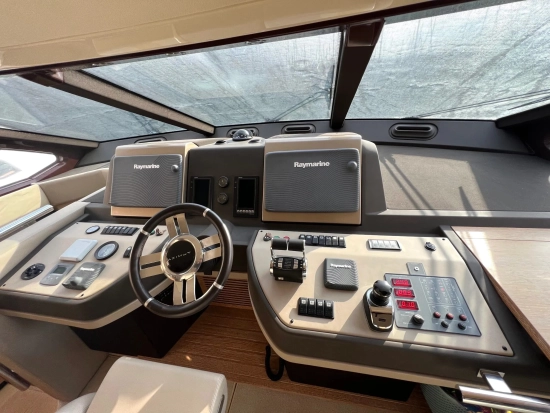 Azimut 60 Flybridge de segunda mano en venta