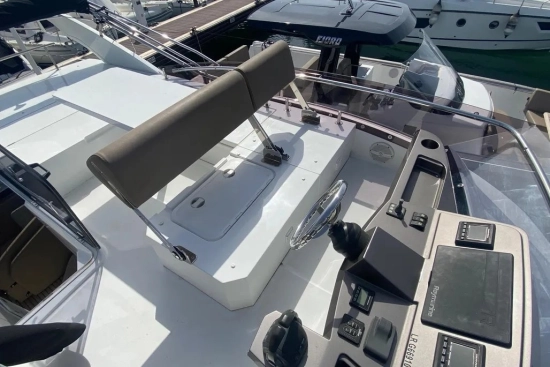 Galeon 360 Fly usata in vendita