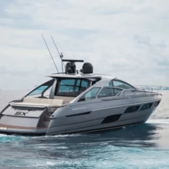 Pershing 5 X usado à venda