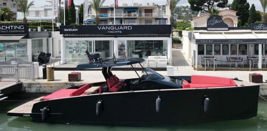 Tesoro Yachts T40 Black Series usado à venda