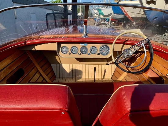 Chris Craft continental 18 usado à venda