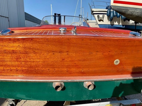 Chris Craft continental 18 usado à venda