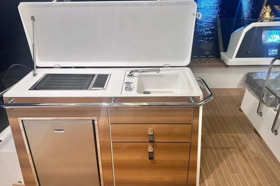 Aventura 56 Motor Yacht usado à venda