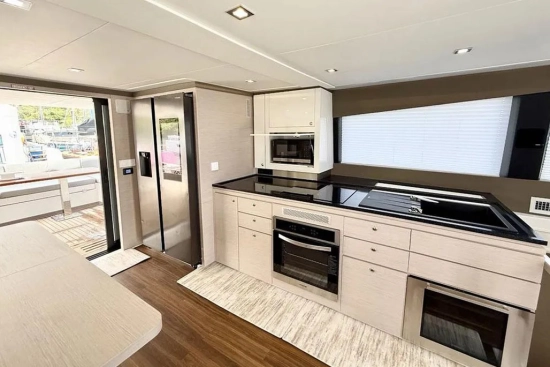 Aventura 56 Motor Yacht usado à venda