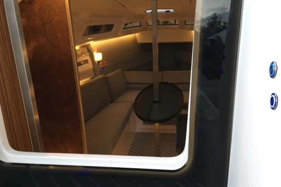 Faro Yachts 29 usado à venda