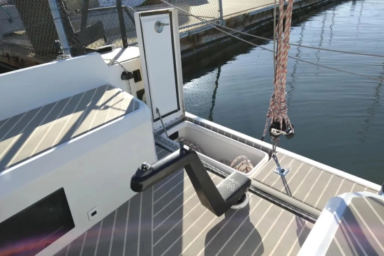 Faro Yachts 29 usado à venda