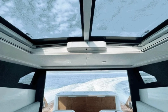 Aventura 38 Sport Coupe usata in vendita