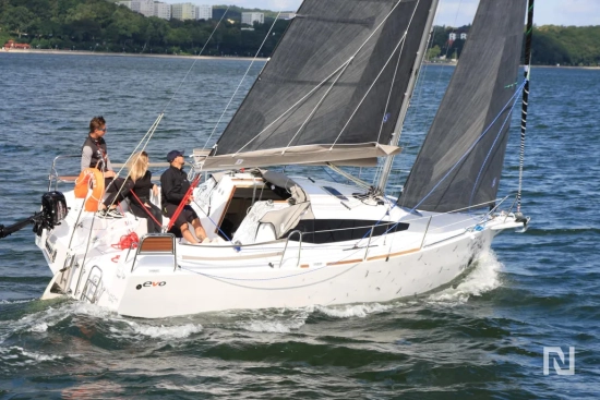 Maxus EVO 24 usado à venda