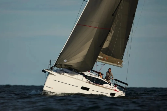 Maxus 35 usado à venda