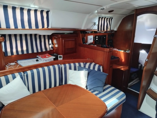 Benettau OCEANIS 411 CLIPPER usata in vendita