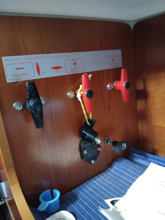 Benettau OCEANIS 411 CLIPPER usata in vendita
