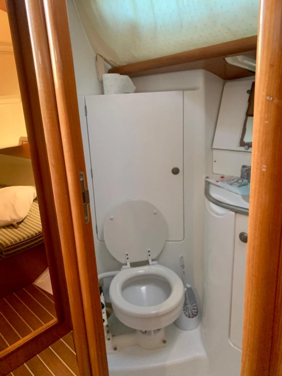 Jeannau Sun Odyssey Legend 35 usata in vendita