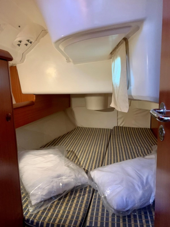 Jeannau Sun Odyssey Legend 35 usata in vendita