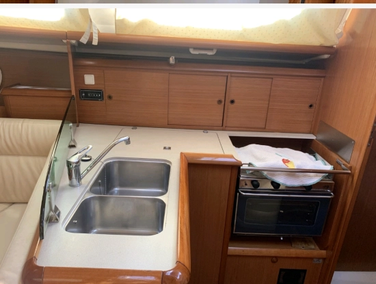 Jeannau Sun Odyssey Legend 35 usata in vendita