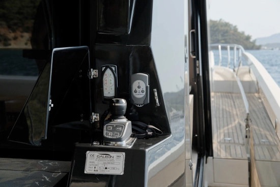 Galeon 640 Fly de segunda mano en venta