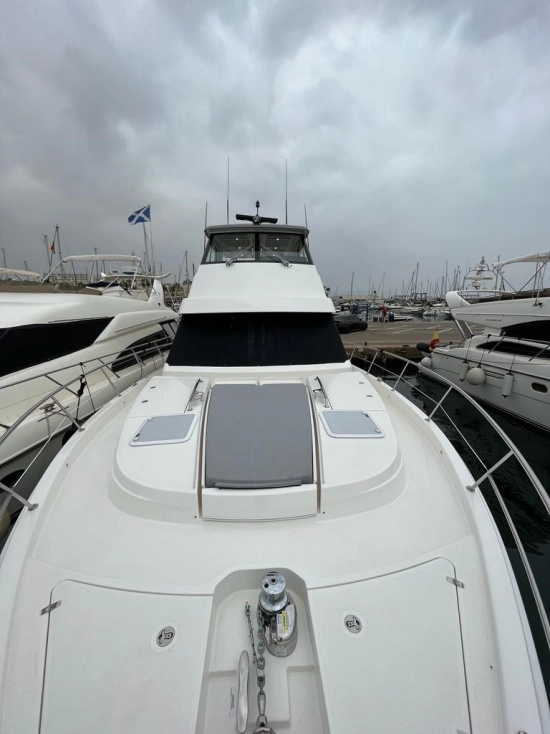 Riviera 50 Sport Motor Yacht usado à venda
