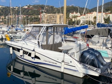 Cap Camarat 9.0 WA usado à venda