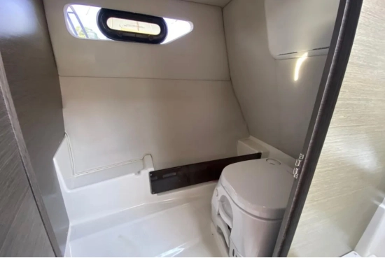 Bayliner VR6 Cuddy usado à venda