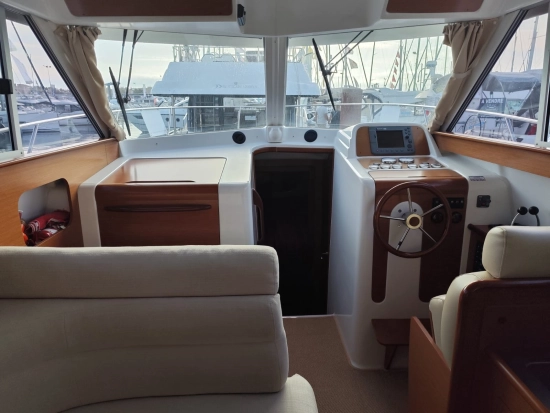 Beneteau Antares 10.80 usata in vendita