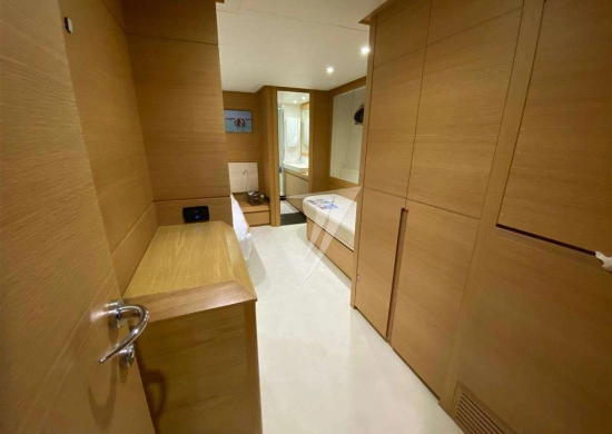 Pershing 64 de segunda mano en venta