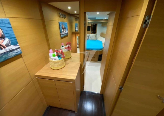 Pershing 64 de segunda mano en venta