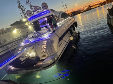Overmarine Mangusta 72 de segunda mano en venta