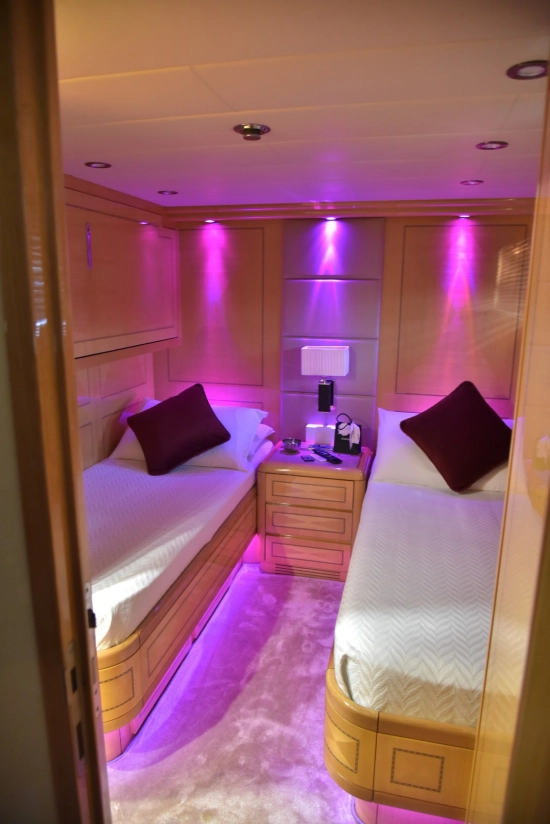 Overmarine Mangusta 72 de segunda mano en venta