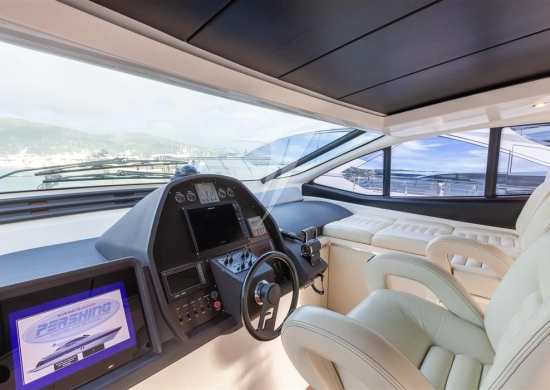 Pershing 62 usata in vendita