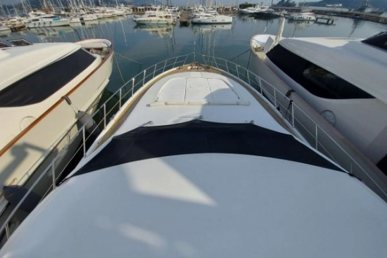 Overmarine Mangusta 92 usata in vendita