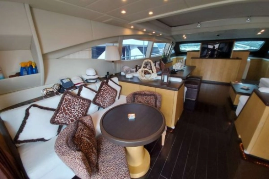 Overmarine Mangusta 92 usata in vendita