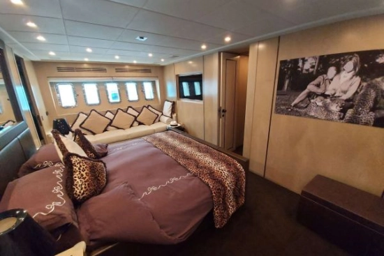 Overmarine Mangusta 92 usata in vendita