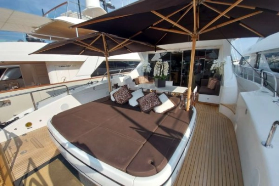 Overmarine Mangusta 92 usata in vendita