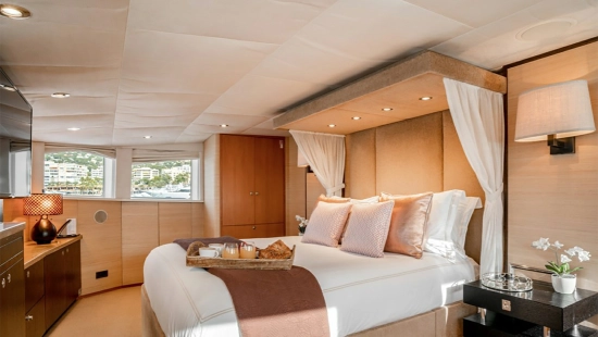 Lurssen 140 usado à venda