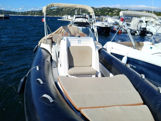 Zodiac Medline 7.5 usata in vendita