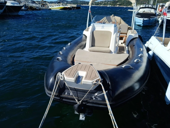 Zodiac Medline 7.5 usata in vendita