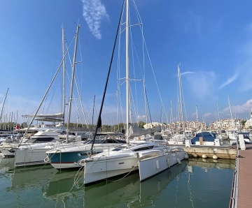 Quorning Boats Dragonfly 32 Supreme usata in vendita